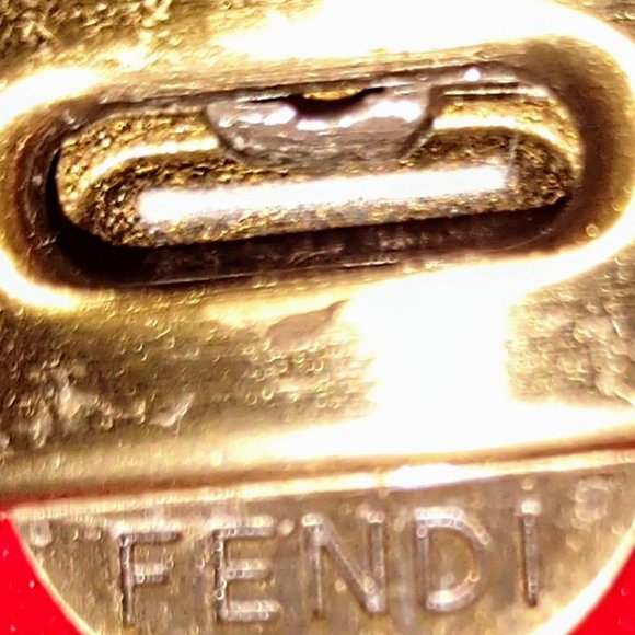 Fendi Tulipano Patent Leather B (Buckle) Rare Vintage Handbag - Picture 12 of 16